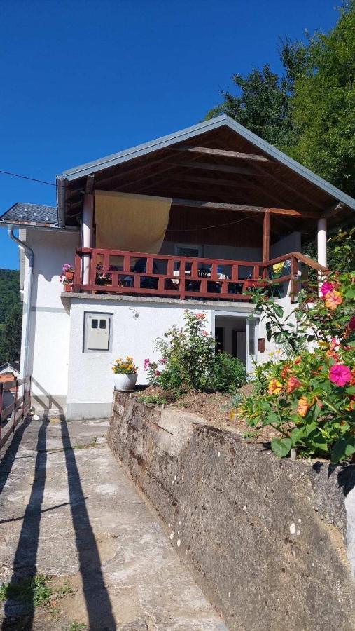 Apartman Mely Kulen Vakuf Dış mekan fotoğraf